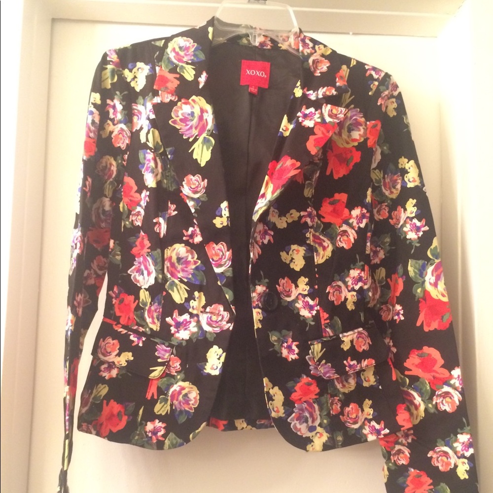 XOXO Flower Blazer NWT